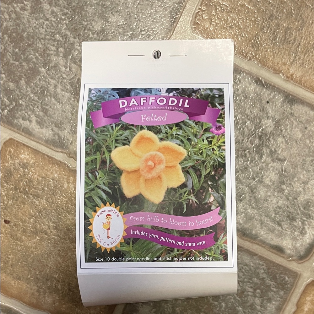 Felted Daffodil Knitting Kit